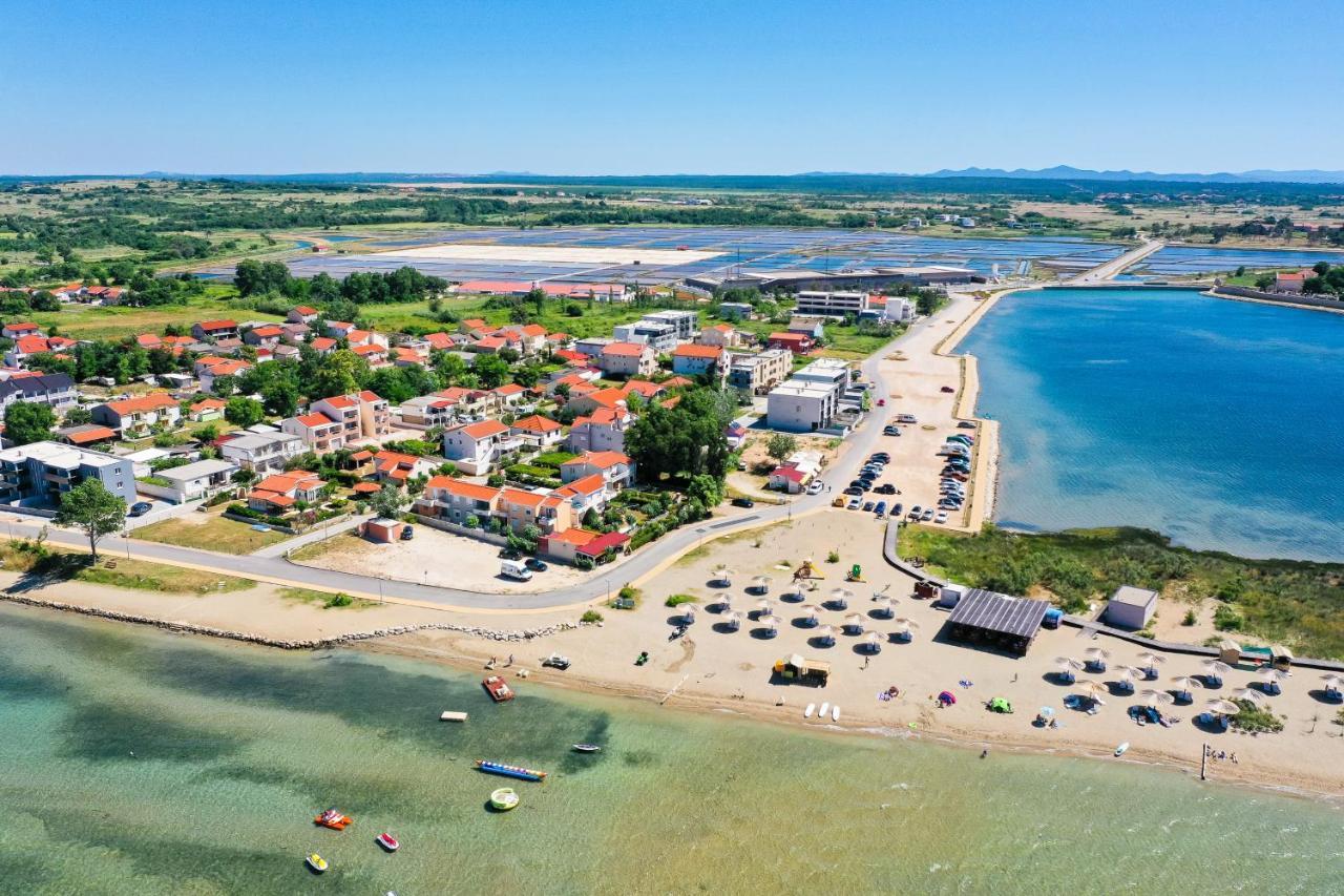 Beach Paradise 5 Stars Apartments Nin Eksteriør bilde