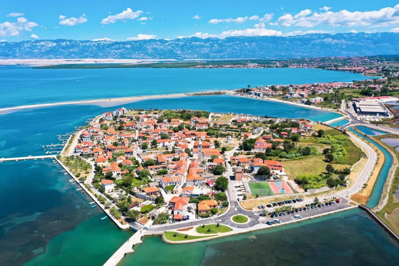 Beach Paradise 5 Stars Apartments Nin Eksteriør bilde