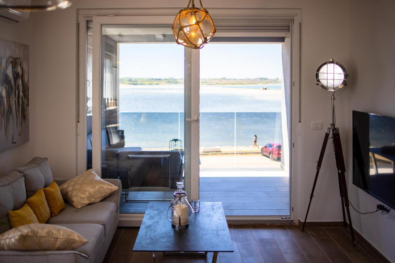 Beach Paradise 5 Stars Apartments Nin Eksteriør bilde